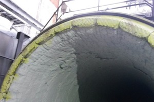  3 Kiln outlet with chromate-induced yellow discoloration 