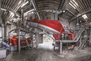  2 The plant at the Austrian company ThermoTeam Alternativ-brennstoffverwertungs GmbH crushes the material with shredders and separates unwanted components, such as metal and inert materials 