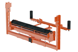  2 The lower tracker offers support and uses the weight of the belt to help adjust its path 