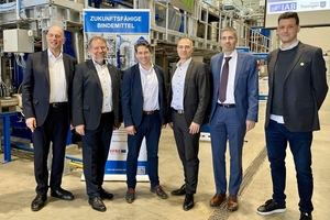  1 Wolfgang Tiefensee, Ulrich Palzer, Robert Fetter, Peter Kleine, Prof. Carsten Könke, Prof. Peter Benz (from left to right) 