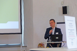  1 Moderated by Dr Jörg Nietzsche from the DBI Group, speakers from a wide range of backgrounds provided their input on the topic of “CCU/CCS - Potentials &amp; Application” 
