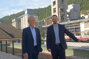  1 Dipl. Ing. Lutz Weber, Managing Director of Alpacem Zement Austria GmbH, and Dr. Florian Salzer, Technical Director of Alpacem Zement Austria GmbH 