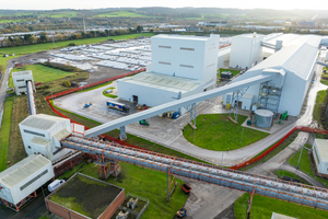  Etex invited customers and journalists to the opening ceremony of the new plasterboard plant in Bristol/UK – the company’s most efficient plasterboard production line in Europe when considering its line size, speed and complexity 