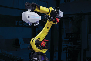  Haver &amp; Boecker and Behn + Bates introduce the AMICUS advanced robot family to complement their packing line for the bulk material handling industry 
