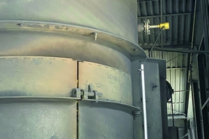  1 The conditions around the shaft furnace are harsh. However, the Vega sensors are not impressed by dust or the high temperatures 