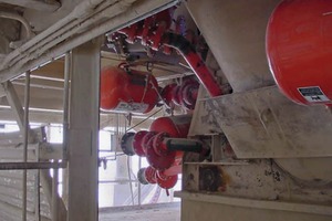  3 The air cannons in the main production line network are equipped with a negative pressure-firing valve design 